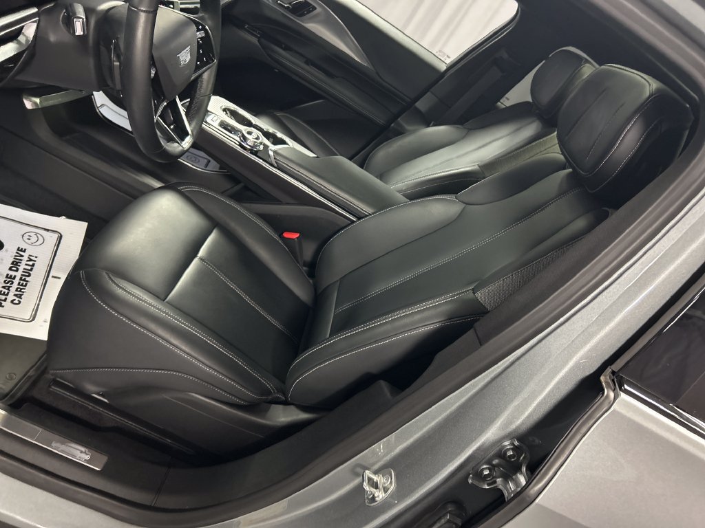 Used 2024 Cadillac Lyriq Tech RWD image 12