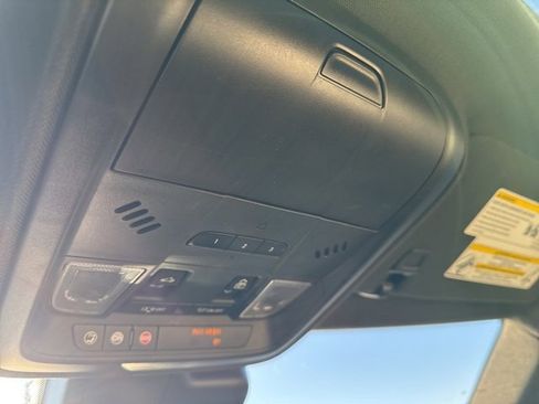 Used 2019 Cadillac XT4 Sport image 16