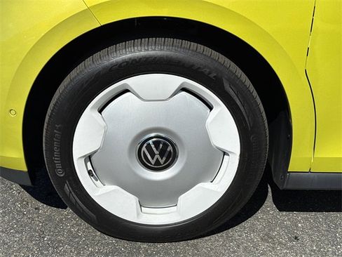 Certified 2025 Volkswagen ID. Buzz 1st Edition image 10
