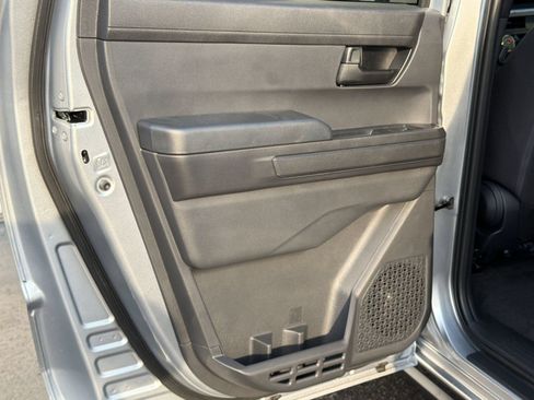 Used 2026 Toyota Tacoma SR5 AWD/4WD image 30