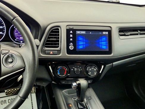 Used 2019 Honda HR-V Sport image 17