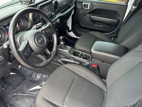 Used 2020 Jeep Wrangler Unlimited Sport S AWD/4WD image 25