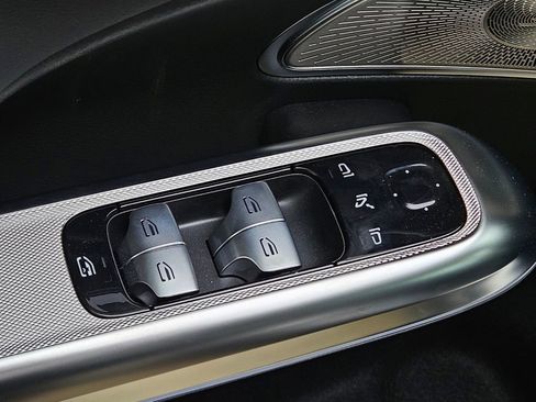 New 2026 Mercedes-Benz E 450 4MATIC Sedan image 15