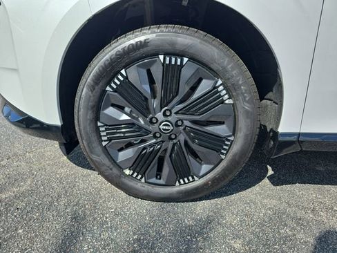 New 2026 Nissan Murano Platinum w/ Cargo Package AWD/4WD image 10