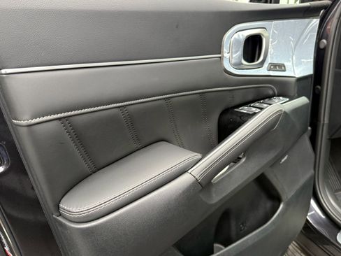 New 2026 Kia Sorento SX image 14