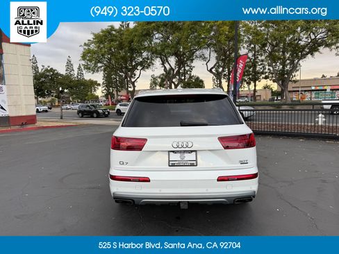 Used 2017 Audi Q7 3.0T Premium Plus AWD/4WD image 4