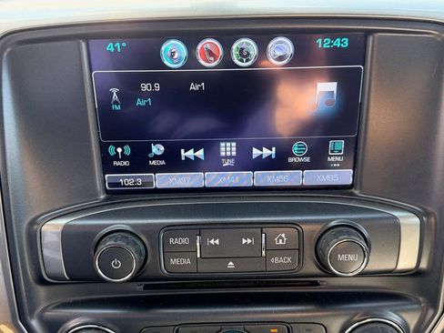 Used 2019 Chevrolet Silverado 1500 LT w/ All Star Edition image 16