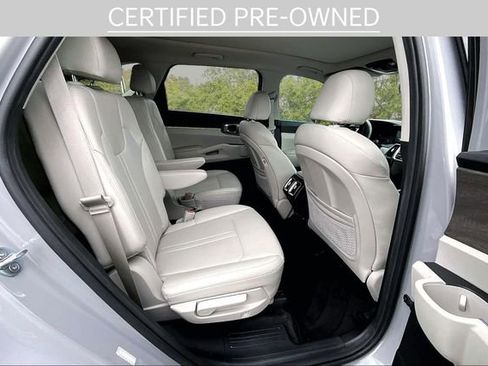 Used 2022 Kia Sorento EX w/ Panoramic Sunroof Package image 25