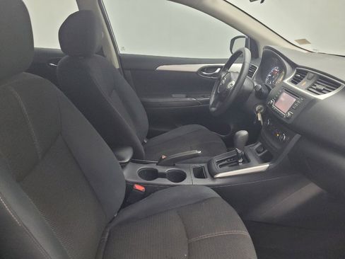 Used 2018 Nissan Sentra S image 21
