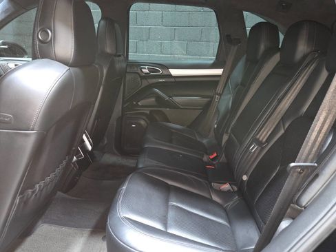 Used 2013 Porsche Cayenne GTS image 62