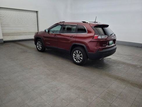 Used 2021 Jeep Cherokee Latitude Lux w/ Comfort/Convenience Group AWD/4WD image 3