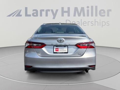 Used 2023 Toyota Camry LE AWD/4WD image 4