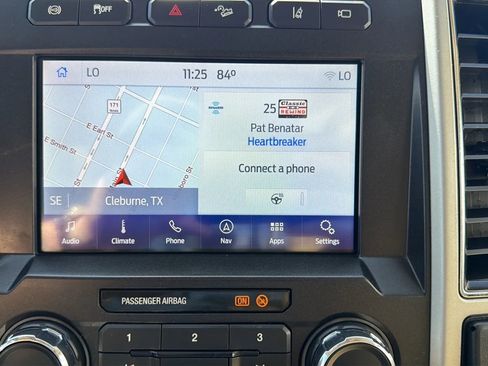 Used 2021 Ford F350 Lariat w/ Lariat Ultimate Package AWD/4WD image 29