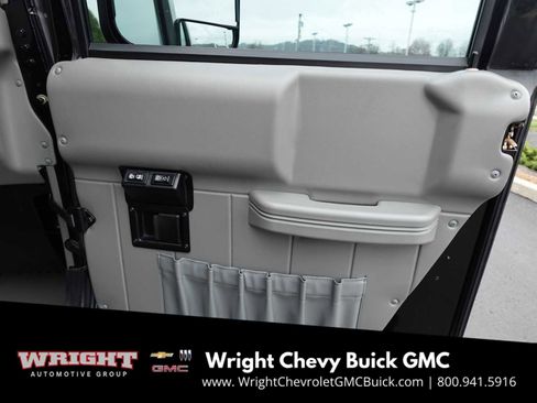 Used 2002 HUMMER H1 4-Door Wagon image 33