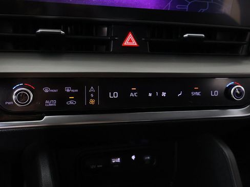 Certified 2023 Kia Sportage EX FWD image 48