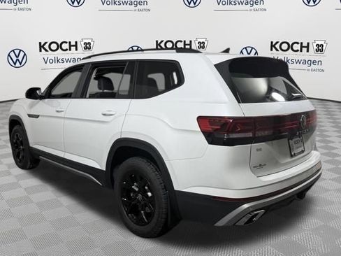 New 2026 Volkswagen Atlas Peak Edition AWD/4WD image 6