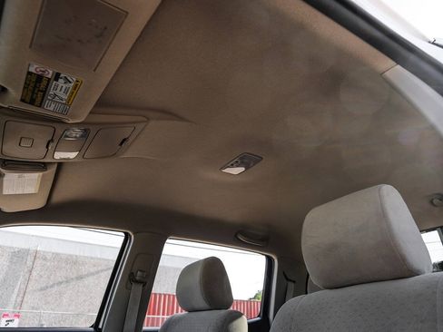 Used 2006 Toyota Tacoma PreRunner RWD image 31