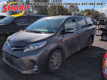 Used 2020 Toyota Sienna Limited