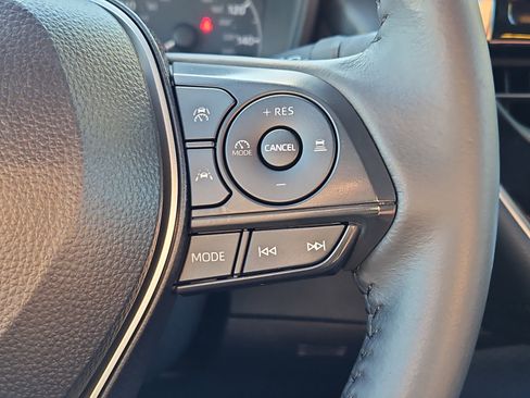 Used 2024 Toyota Corolla SE image 22