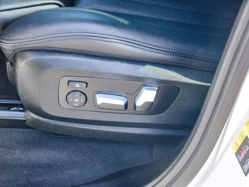 Used 2022 BMW X5 xDrive45e image 24