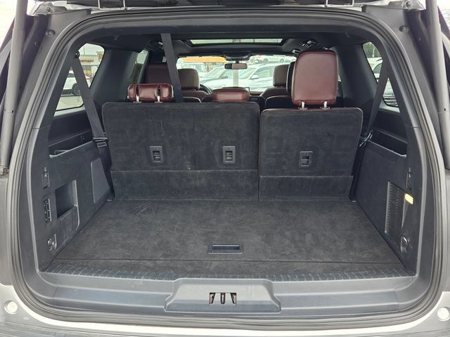 Used 2022 Ford Expedition Max Limited AWD/4WD image 13