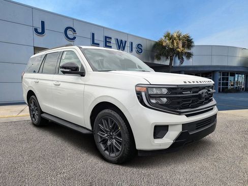 New 2026 Ford Expedition Platinum w/ Stealth Appearance Package image 1