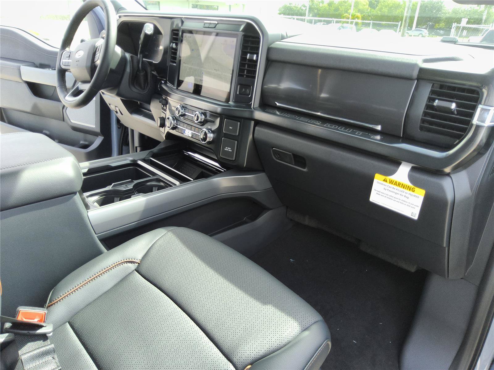 New 2026 Ford F250 Lariat w/ Black Appearance Package AWD/4WD image 24