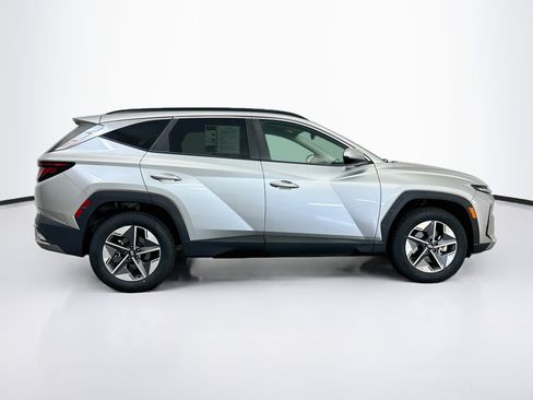 Used 2025 Hyundai Tucson SEL AWD/4WD image 10
