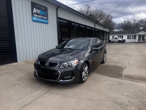 Used 2017 Chevrolet SS image 11