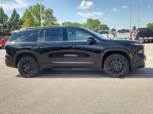 New 2026 Chevrolet Traverse LT w/ Midnight/Sport Edition FWD image 14