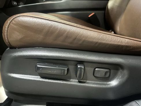 Used 2024 Honda Passport EX-L image 16