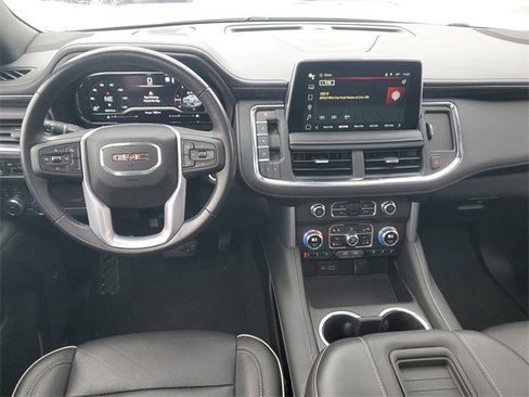 Certified 2023 GMC Yukon SLT image 13