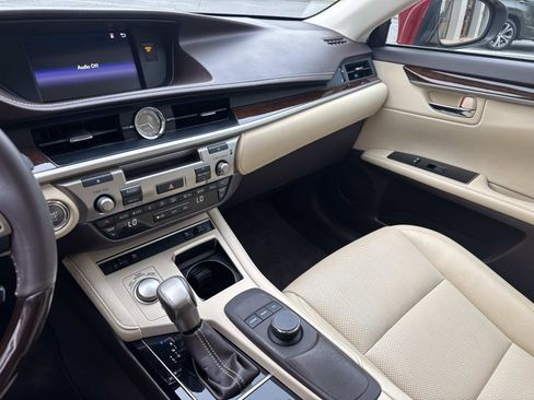 Used 2017 Lexus ES 350 image 24