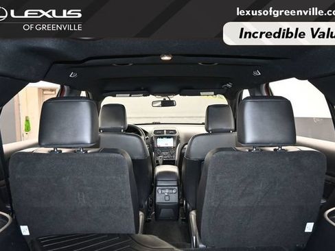 Used 2018 Ford Explorer XLT w/ Equipment Group 202A FWD image 27