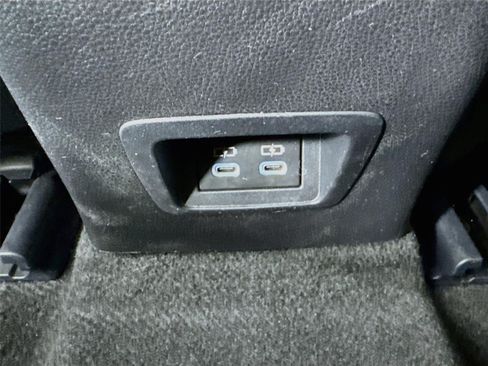 Used 2024 Toyota Corolla Cross AWD Hybrid image 25