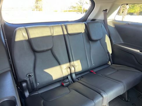 Used 2025 Kia Carnival SX Prestige image 30