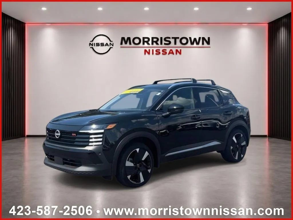 Used 2026 Nissan Kicks SR w/ Cold Weather Package AWD/4WD image 7