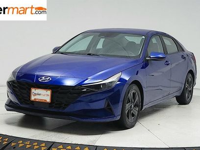 Used 2021 Hyundai Elantra SEL w/ Convenience Package
