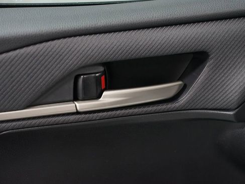 Certified 2025 Toyota Camry SE image 33