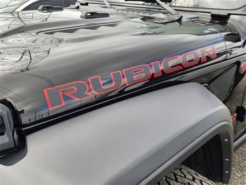Used 2024 Jeep Gladiator Rubicon image 9