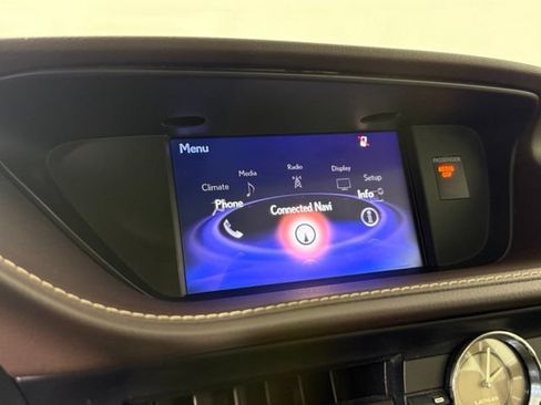 Used 2018 Lexus ES 350 w/ Premier Package FWD image 19