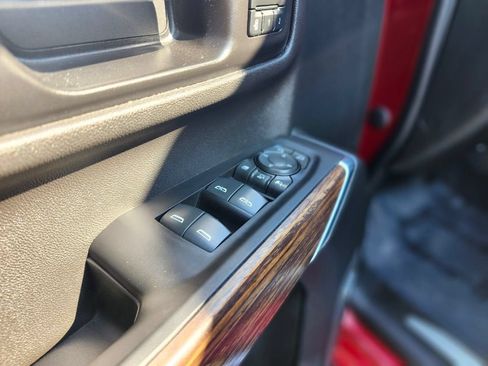 Used 2022 Chevrolet Silverado 2500 High Country AWD/4WD image 15