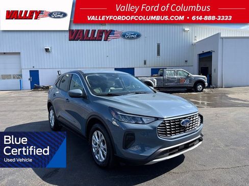 Used 2023 Ford Escape Active w/ Tech Pack #2 AWD/4WD image 1