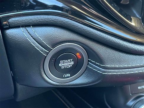 Used 2021 Dodge Durango SXT image 23