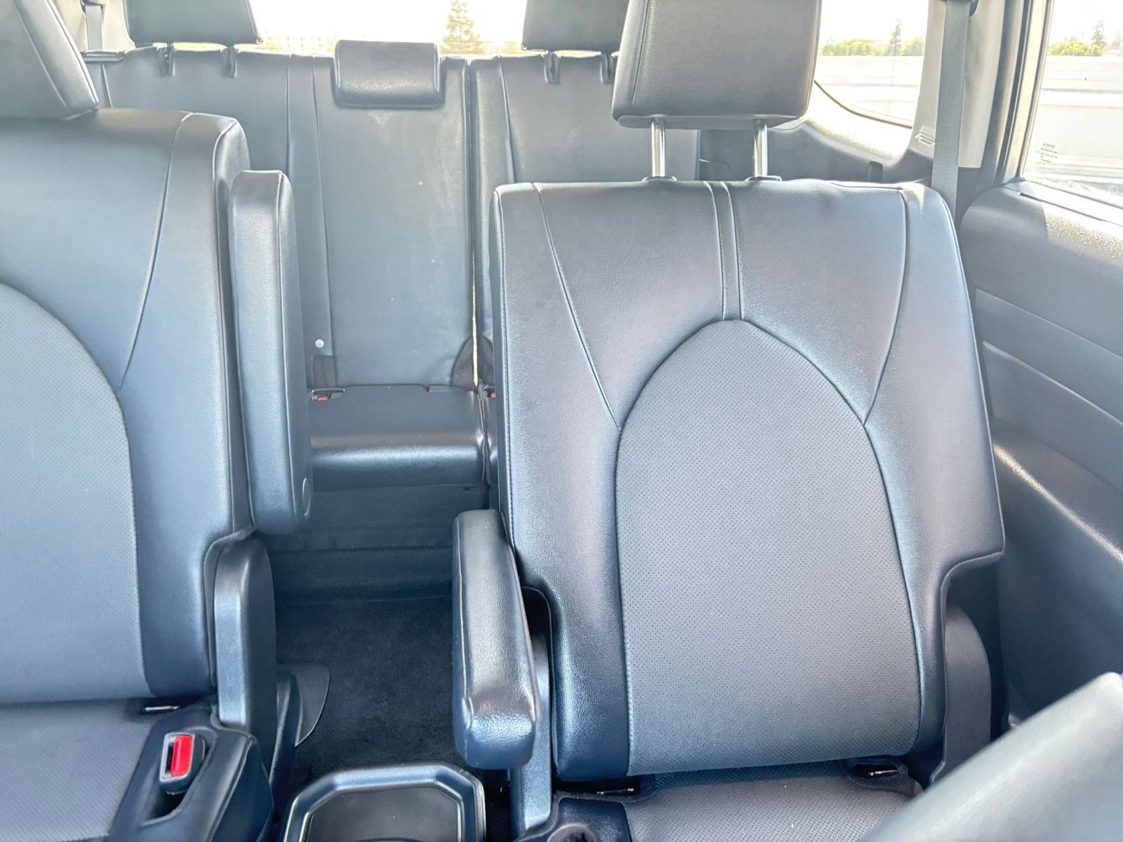 Used 2024 Toyota Grand Highlander AWD image 38