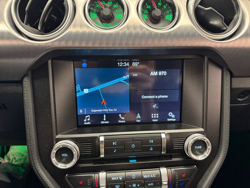 Used 2019 Ford Mustang Bullitt w/ Bullitt Electronics Package RWD image 12