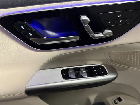 Used 2026 Mercedes-Benz GLC 300 4MATIC image 12