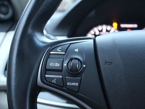 Used 2015 Acura RLX w/ Technology Package image 25