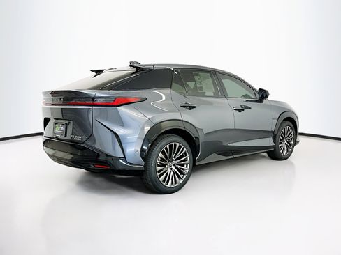 Used 2023 Lexus RZ 450e Premium w/ Accessory Package (2T) image 9