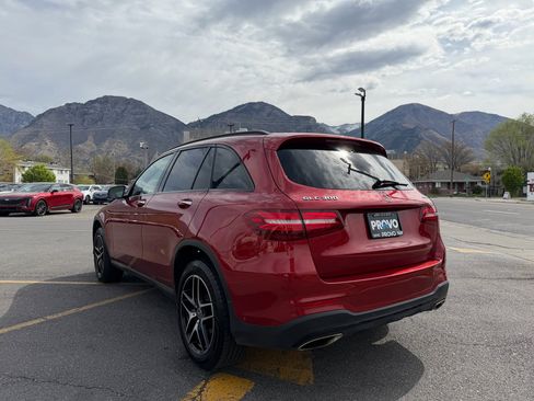 Used 2018 Mercedes-Benz GLC 300 4MATIC image 8